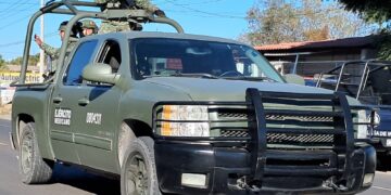 Fuerzas armadas realizan operativo aéreo y terrestre en Tacuichamona, al sur de Culiacán