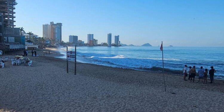 Venía de vacaciones y encontró la muerte en Mazatlán