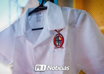 ¿A favor o en contra?: Esto opinan padres de familia por inclusión en informes escolares gratuitos