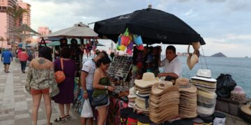 Hoteles de Mazatlán registran buenos niveles de ocupación las primeras dos semanas de vacaciones