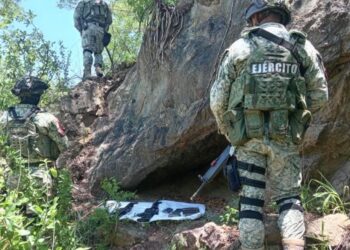 Ejército localiza armas de fuego y cartuchos en Chinobampo, El Fuerte