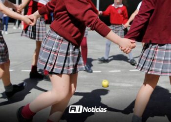 PAN Sinaloa y organizaciones civiles se unen contra la iniciativa de uniformes neutros de Morena