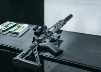 Sheinbaum pide reciprocidad a EE.UU. para frenar tráfico de armas hacia México