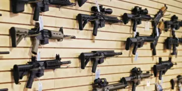 Sheinbaum exige que EE.UU. incremente operativos para frenar el tráfico de armas hacia México