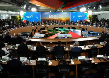 Sheinbaum rechaza amenaza de Trump de aranceles adicionales a los BRICS