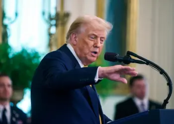 “No son mis palabras”: Trump acusa al WSJ de publicar una carta “falsa” a Epstein