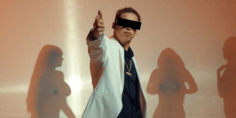 Alex Marín reaparece en redes con mensaje para sus fans, ¿Ya salió de prisión?