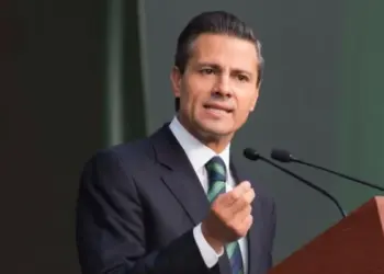 “Nunca di línea para asignar contratos”, sentencia Peña Nieto sobre señalamientos por caso Pegasus