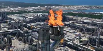 Sheinbaum confirmó que refinería de Dos Bocas tuvo un “problema eléctrico”