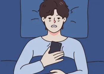 ¿Estás cansado pero no puedes dormir? Cuidado, podrías ser víctima del T’wired