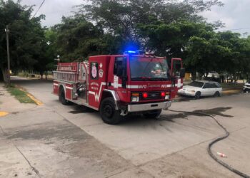 Fuga de gas provoca explosión en vivienda de Santa Fé, en Mazatlán