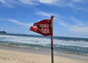 Alerta Salvamento Acuático por mar de fondo para este domingo en playas de Mazatlán