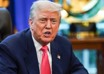 México hace lo que nosotros le decimos que haga: Donald Trump