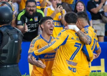 Violencia en estadios de México enciende las alarmas a 10 meses del Mundial