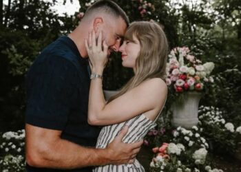 Taylor Swift anuncia su compromiso con Travis Kelce
