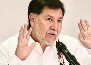 Exhiben casa de 12 mdp de Noroña, senador reconoce compra; “Estoy pagando a crédito”, dice