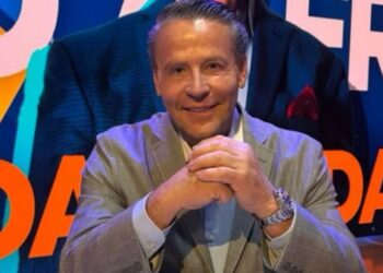 Alfredo Adame se declara poliamoroso y revela que tiene cuatro novias: “Se conocen entre ellas”