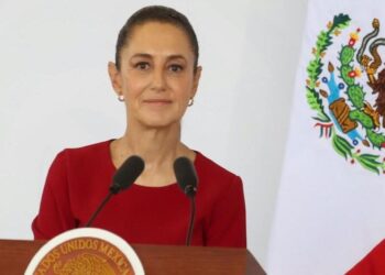 Sheinbaum reitera llamado a respetar soberanía de los países tras despliegue de militares de EEUU en el Caribe