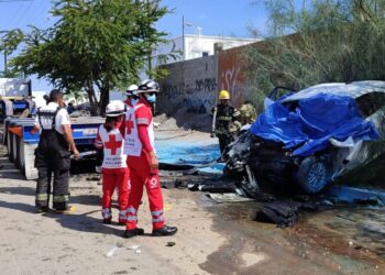 Dos mujeres mueren y dos menores resultan heridos tras fuerte choque en Mazatlán