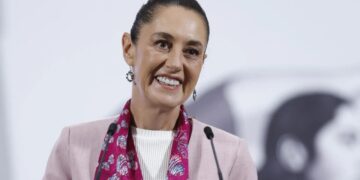 Sheinbaum asegura que Cuarta Transformación va “Muy bien” y “Está fuerte”