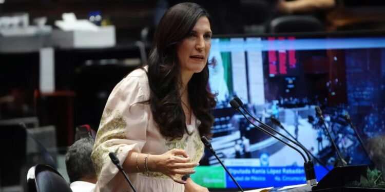 PAN perfila a Kenia López Rabadán para encabezar la Cámara de Diputados y el PT condiciona su apoyo