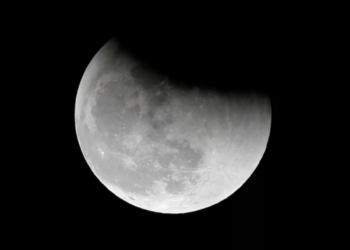 Septiembre 2025 sorprende con dos eclipses imperdibles