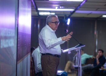 Anuncia el gobernador Rocha proyecto para convertir a Mazatlán en un Home Port para cruceros