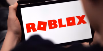 Padres de Estados Unidos demandan a Roblox y acusan a la compañía de facilitar redes de abuso infantil