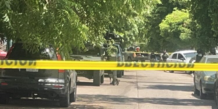 Militares detienen a cinco personas en operativo en Alturas del Sur, en Culiacán