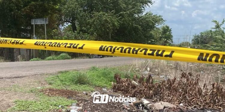 Localizan cuerpo de hombre asesinado en la carretera Culiacán-Eldorado