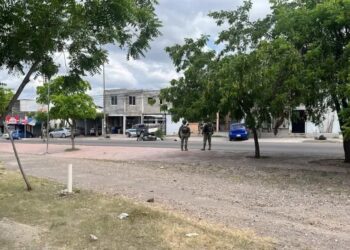 Tras persecución ejecutan a motociclista en la colonia Nakayama en Culiacán