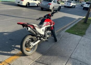 Marina recupera motocicleta robada en Mazatlán