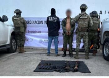 Tras agresión, Secretaría de Marina asegura a 2 civiles, armas, granadas, cargadores, cartuchos y equipo táctico en San Ignacio