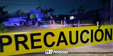 Tragedia en club deportivo: un guardia de seguridad fallece al caerle un portón