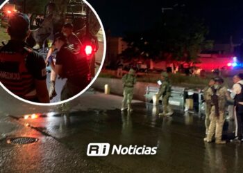 Camioneta militar cae a canal en Culiacán; 4 soldados heridos