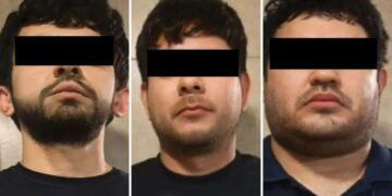 Autoridades detienen a tres hombres con armas y vehículos en un inmueble en Culiacán
