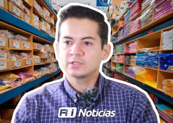 Canje de útiles escolares gratuitos avanza lento pero sin anomalías