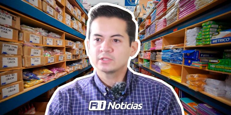 Canje de útiles escolares gratuitos avanza lento pero sin anomalías