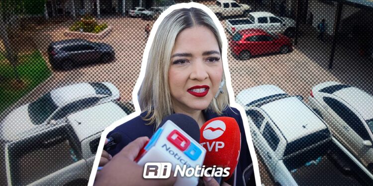 Adquisiciones de vehículos en Mazatlán pasan por análisis: Estrella Palacios