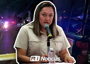 Privan de la vida a joven de 15 años, en la banqueta de su hogar