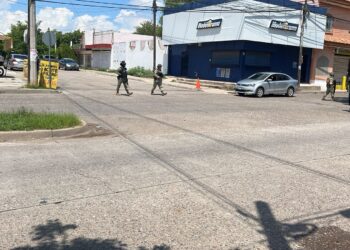 Hieren a encargado de expendio en la colonia Guadalupe Victoria, en Culiacán