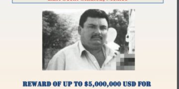 EU ofrece 10 mdd por “El Guano”, pero se equivoca: lo presenta como hijo de “El Chapo”