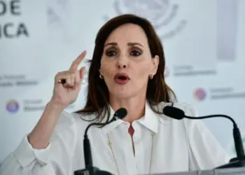 Senadores del PAN respaldan a Lilly Téllez tras críticas por pedir el apoyo de Trump contra el narco