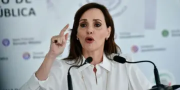 Senadores del PAN respaldan a Lilly Téllez tras críticas por pedir el apoyo de Trump contra el narco