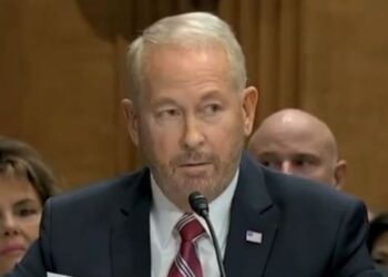 Estados Unidos felicita a México por traslado de 26 narcotraficantes