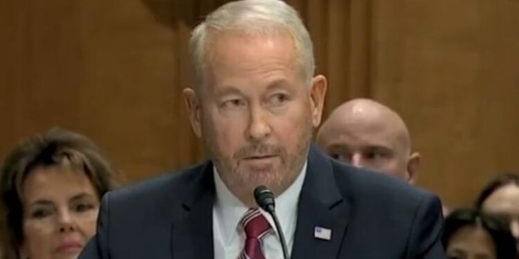 Estados Unidos felicita a México por traslado de 26 narcotraficantes