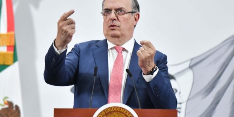 “Si alguien quiere importar calzado tiene que pagar el arancel promedio que es de 25% aproximadamente”: Marcelo Ebrard