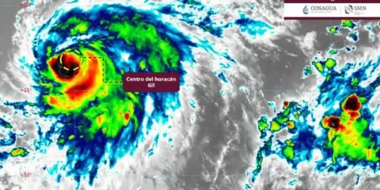Gil se Intensifica a huracán categoría 1 en el Pacífico ¿Impactará en costas mexicanas?