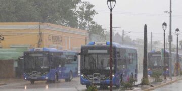 SMN prevé formación de ciclón en el Pacífico; alerta por lluvias intensas y calor extremo