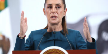 Sheinbaum destaca que DEA puso al mismo nivel al ‘Mayo’ Zambada y a García Luna